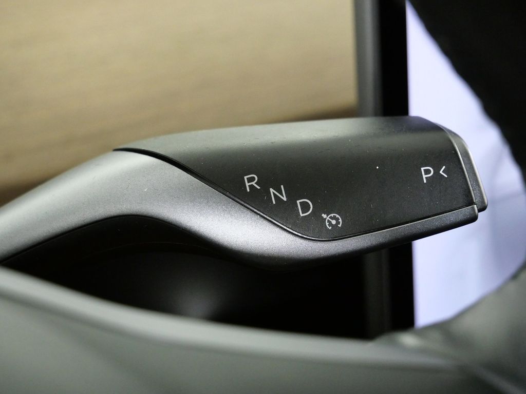 Thumbnail: 2018 Tesla Model 3 - 44