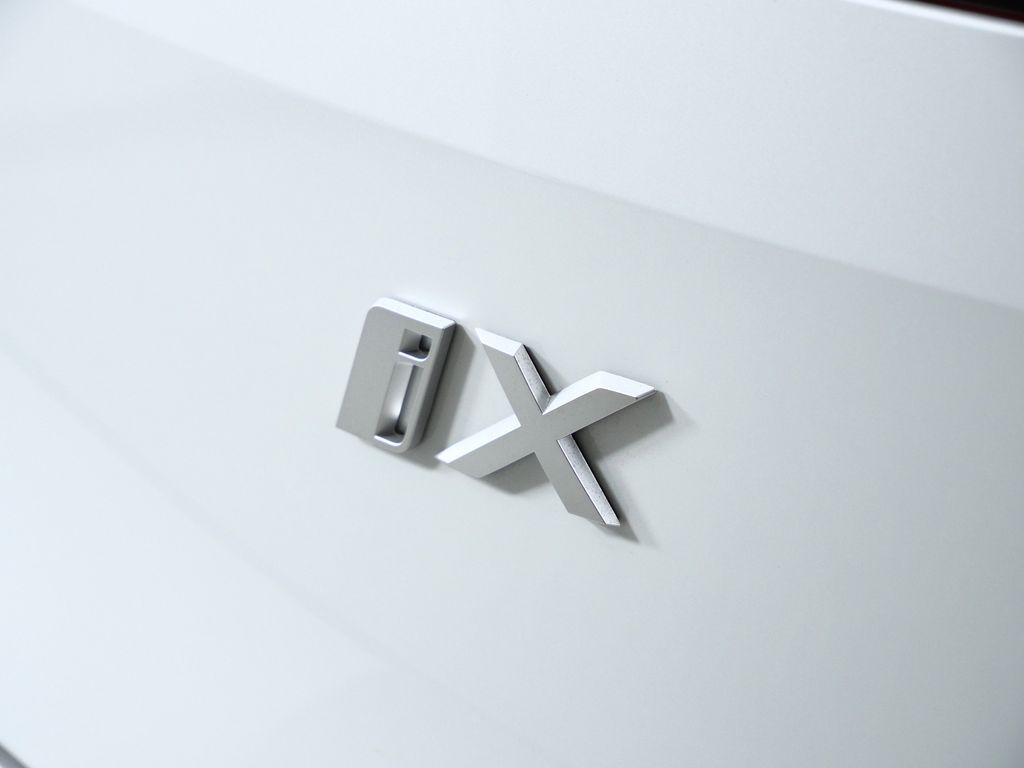 Thumbnail: 2026 BMW iX - 13