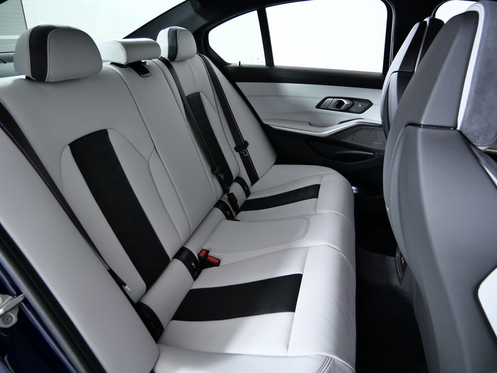 Thumbnail: 2026 BMW M3 - 25