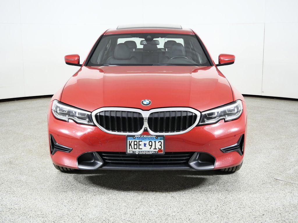 Thumbnail: 2019 BMW 3 Series - 3