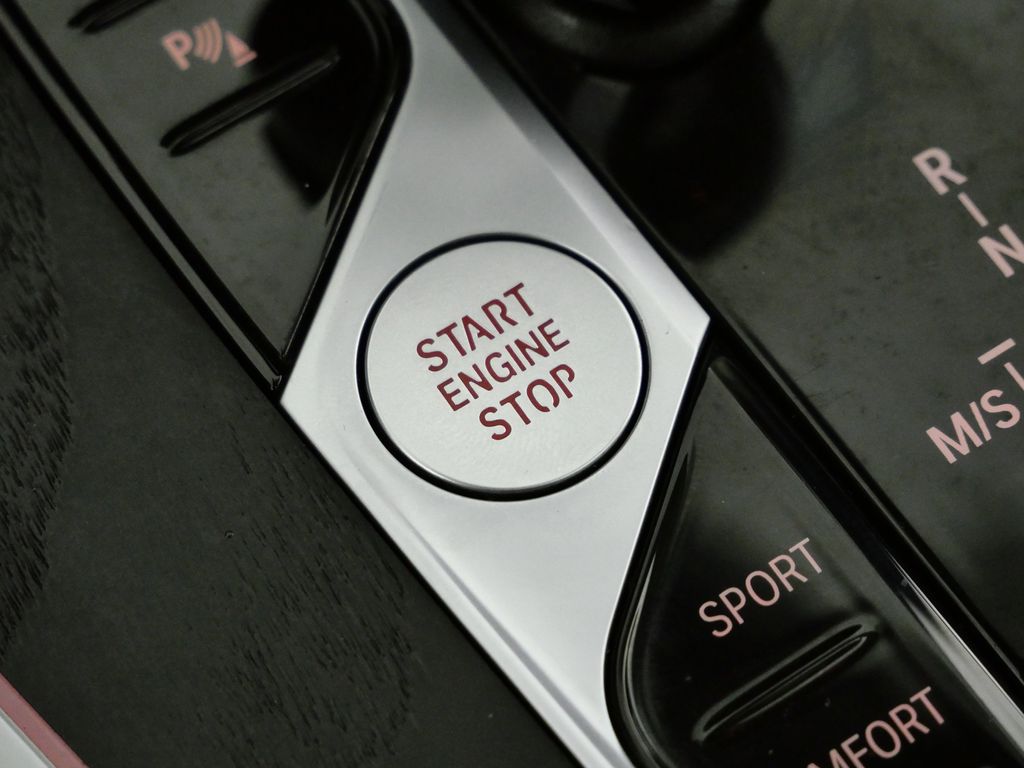 Thumbnail: 2022 BMW X7 - 47