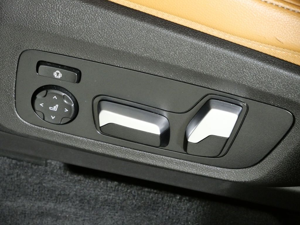 Thumbnail: 2021 BMW X3 - 39