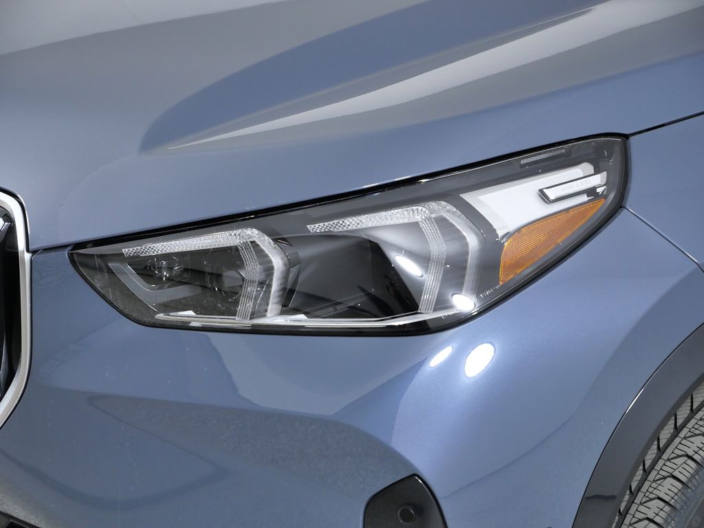 Thumbnail: 2026 BMW X1 - 3