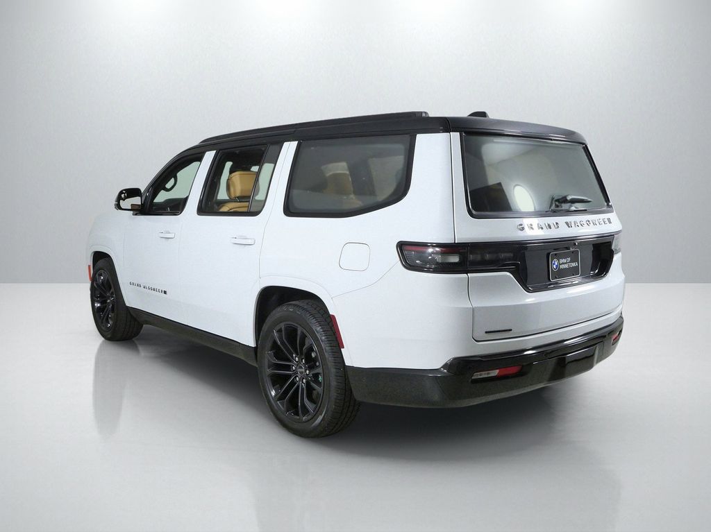 Thumbnail: 2023 Jeep Grand Wagoneer - 14