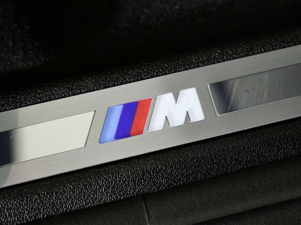 Thumbnail: 2026 BMW X5 - 23