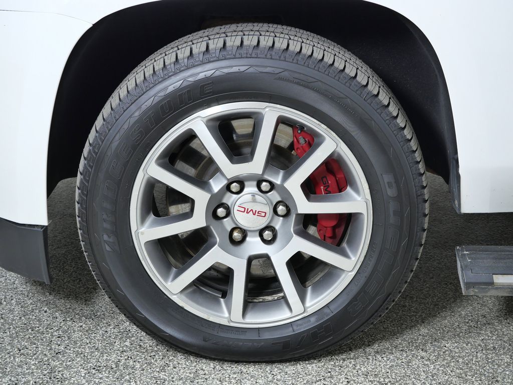 Thumbnail: 2018 GMC Yukon XL - 18