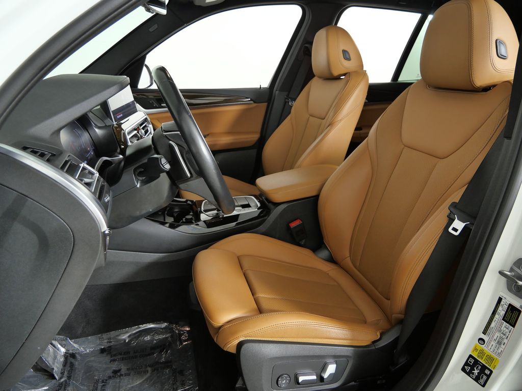 Thumbnail: 2023 BMW X3 - 39