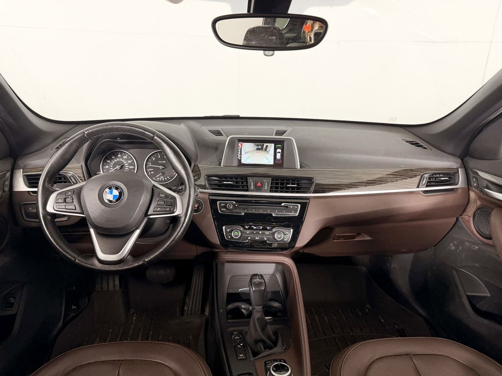 Thumbnail: 2017 BMW X1 - 9
