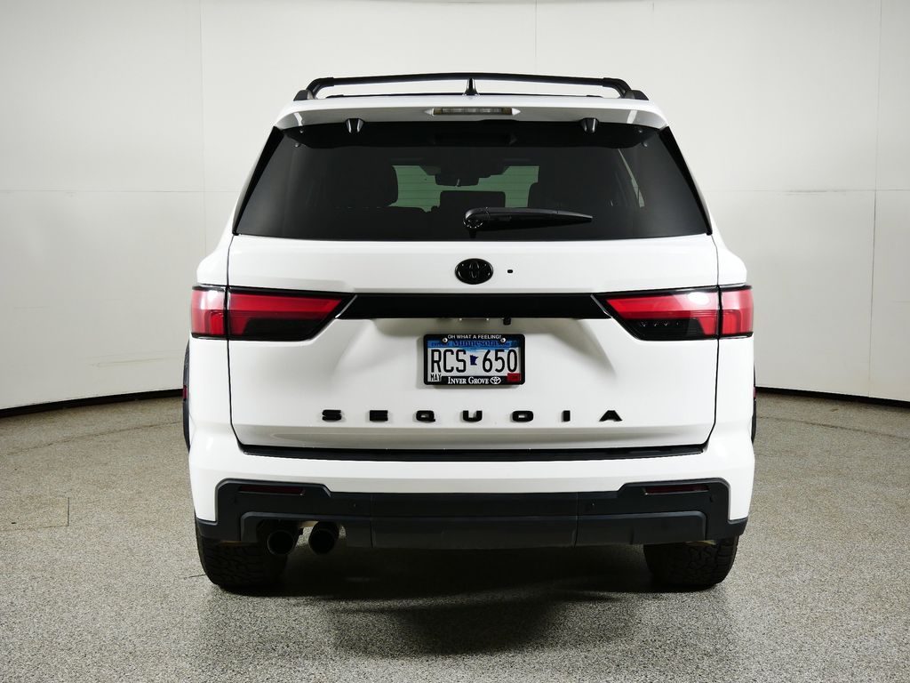 Thumbnail: 2024 Toyota Sequoia - 10