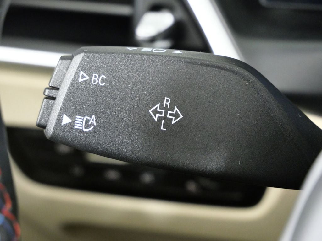 Thumbnail: 2025 BMW 4 Series - 49