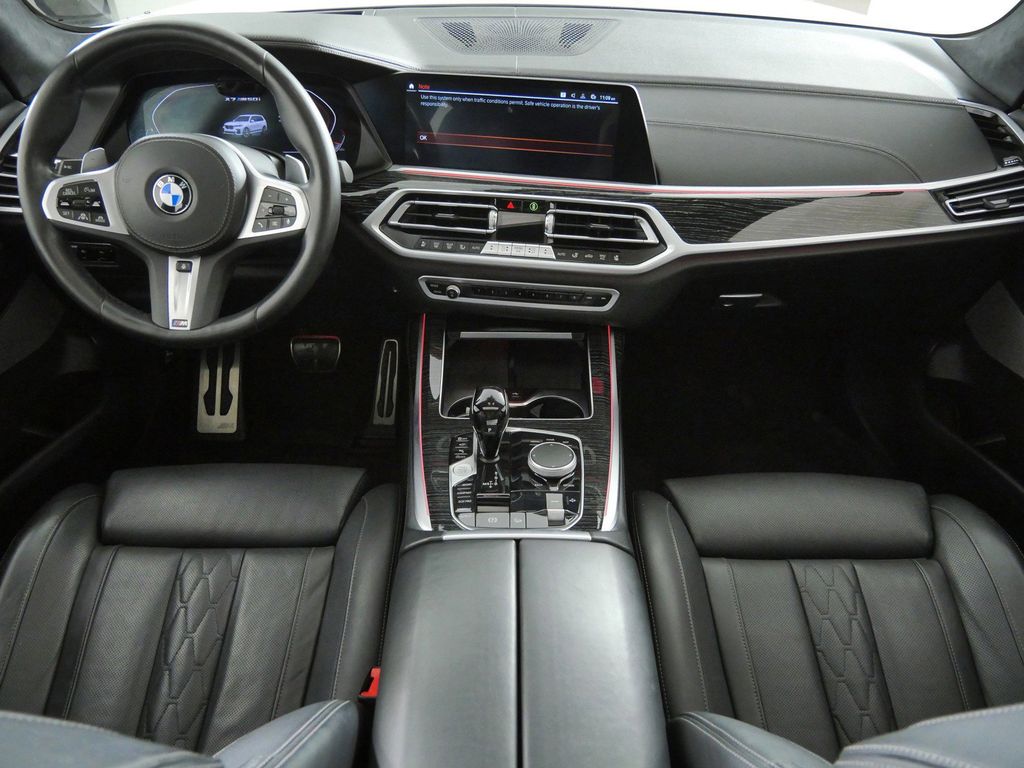 Thumbnail: 2022 BMW X7 - 5