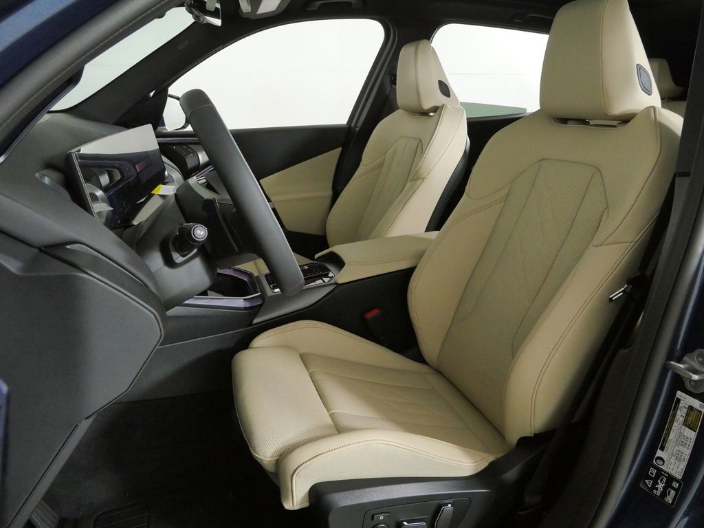 Thumbnail: 2026 BMW X3 - 34