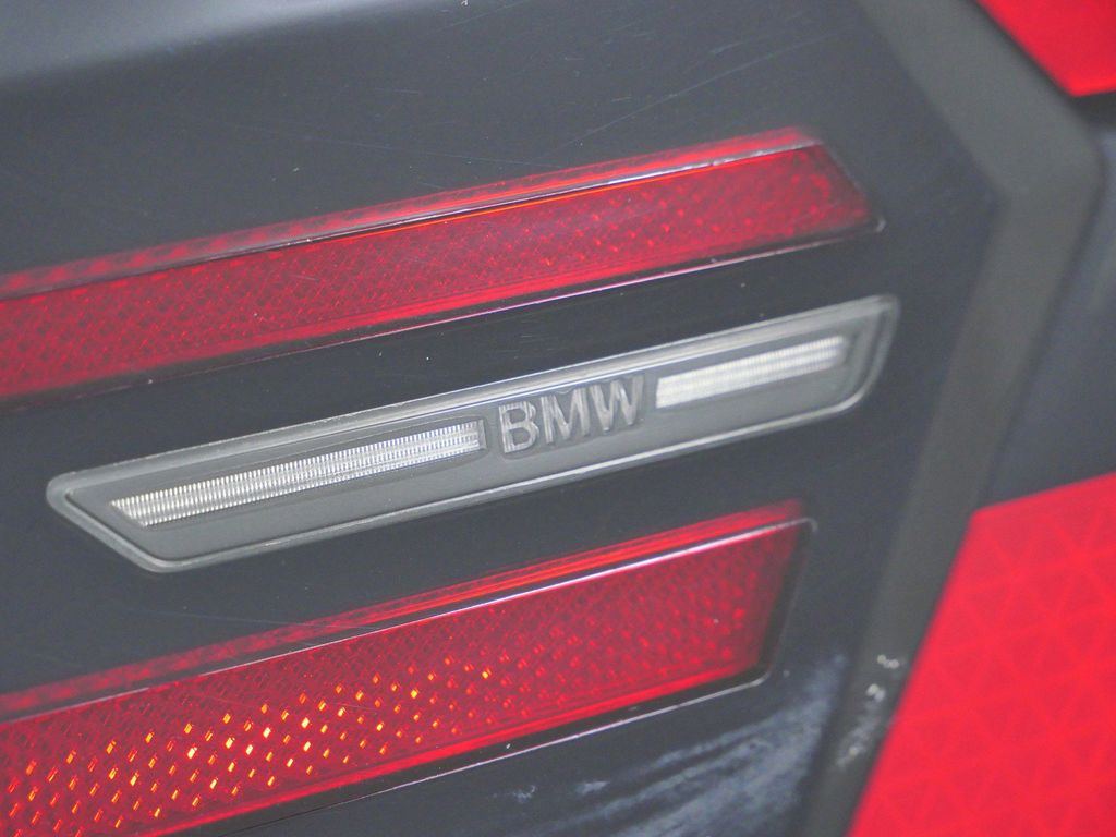 Thumbnail: 2026 BMW X5 - 18