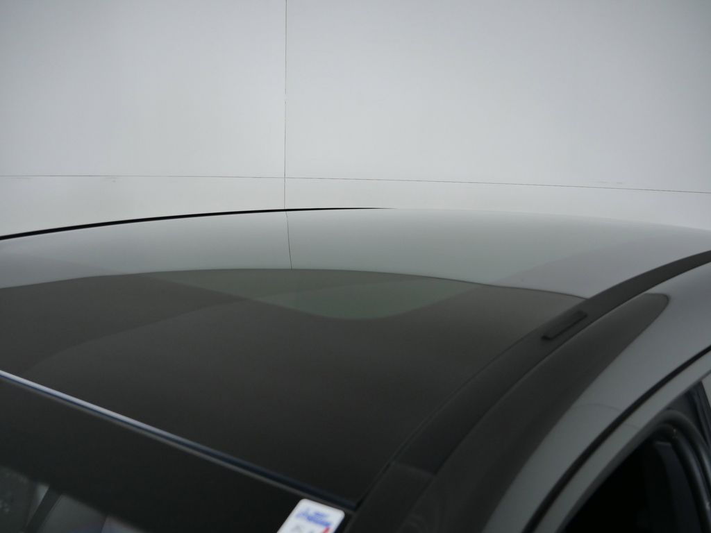 Thumbnail: 2024 BMW iX - 22