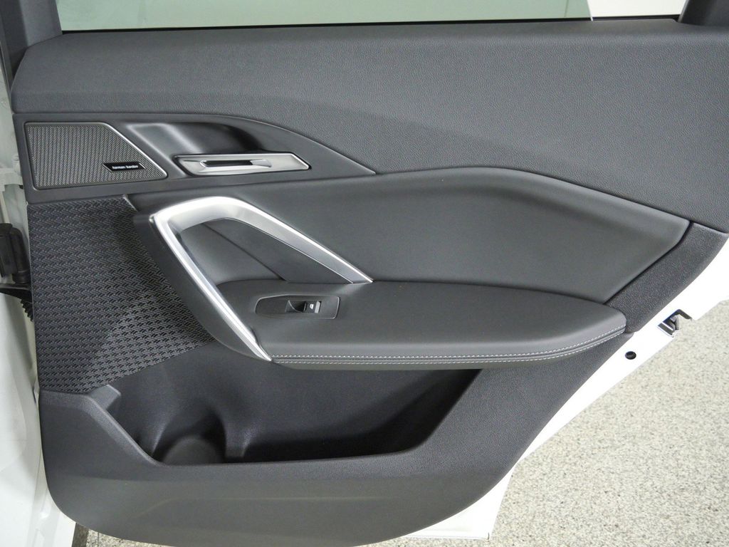 Thumbnail: 2026 BMW X1 - 23