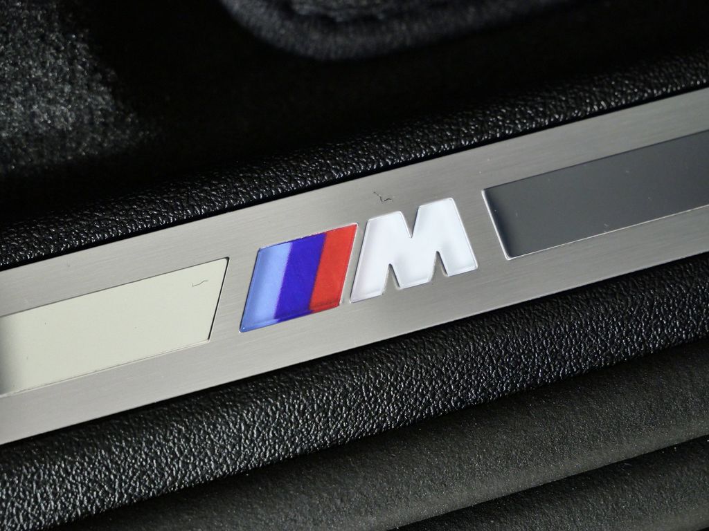 Thumbnail: 2026 BMW X5 - 23