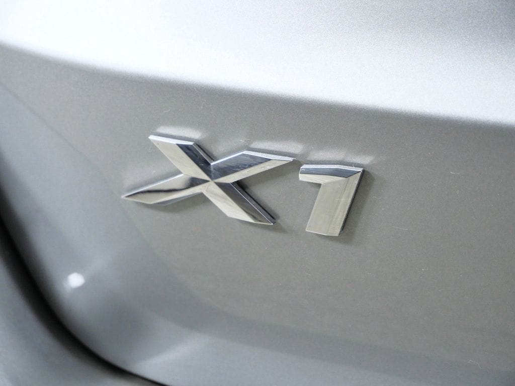 Thumbnail: 2026 BMW X1 - 13