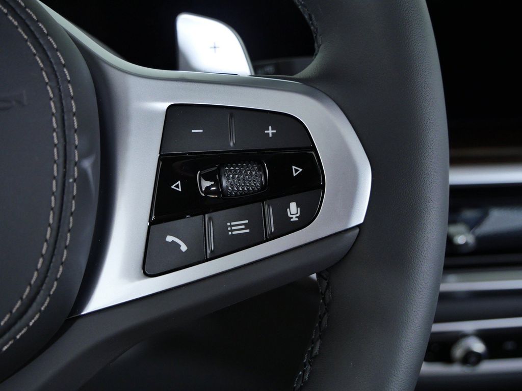 Thumbnail: 2026 BMW X5 - 41