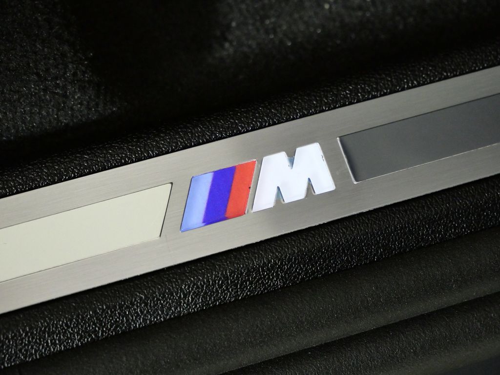 Thumbnail: 2026 BMW X5 - 23