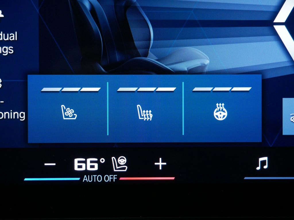 Thumbnail: 2025 BMW M5 - 41