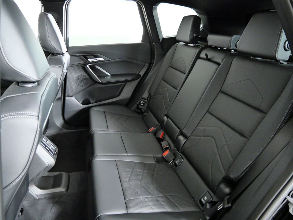 Thumbnail: 2026 BMW X1 - 30