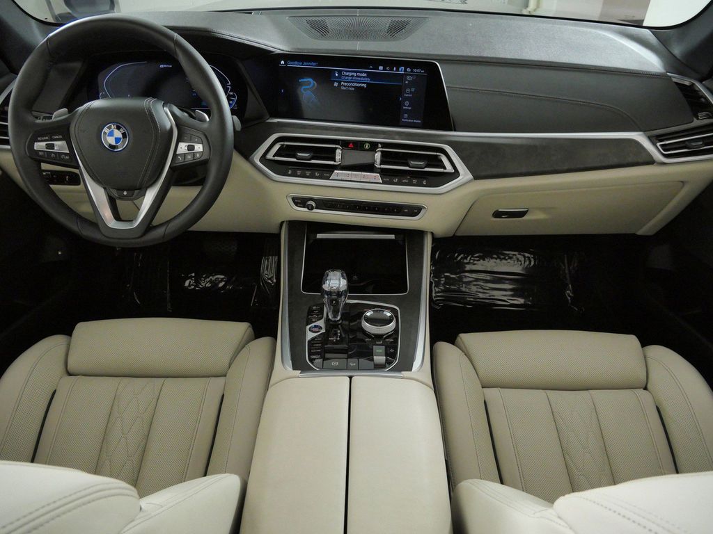 Thumbnail: 2022 BMW X5 - 5