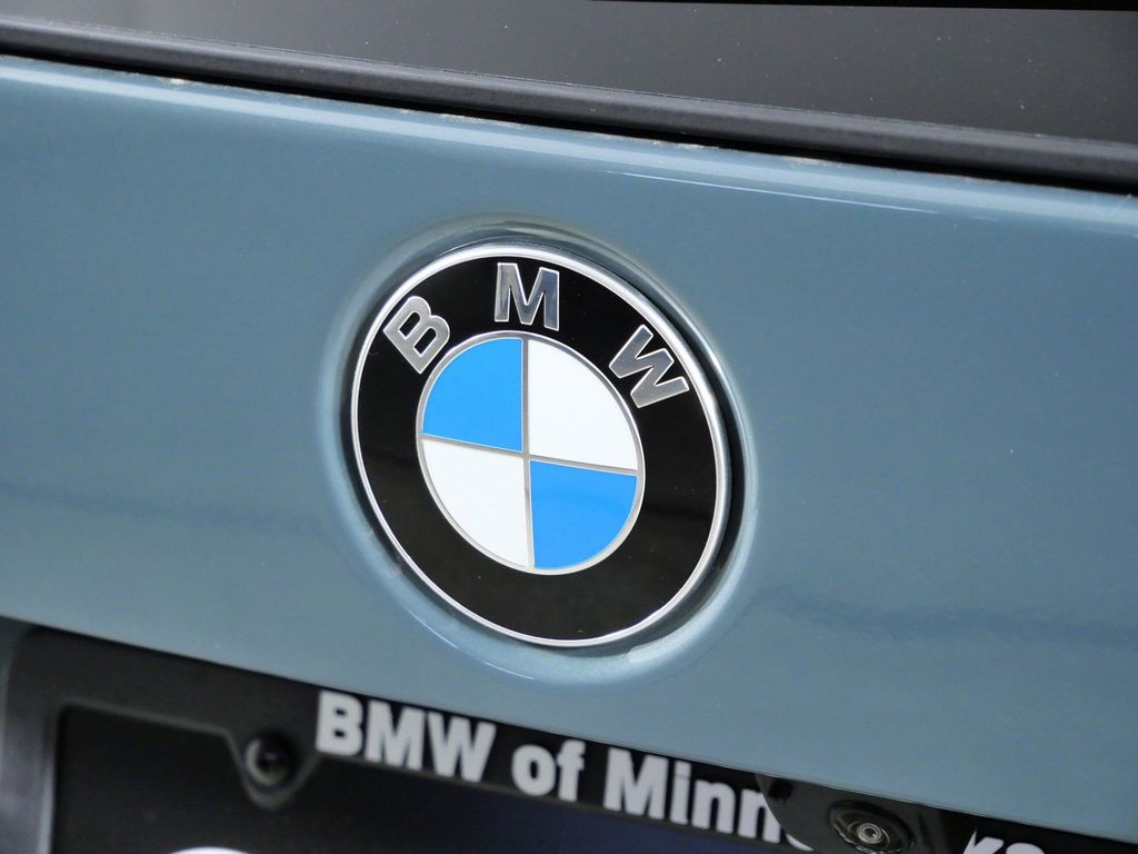 Thumbnail: 2026 BMW X1 - 11