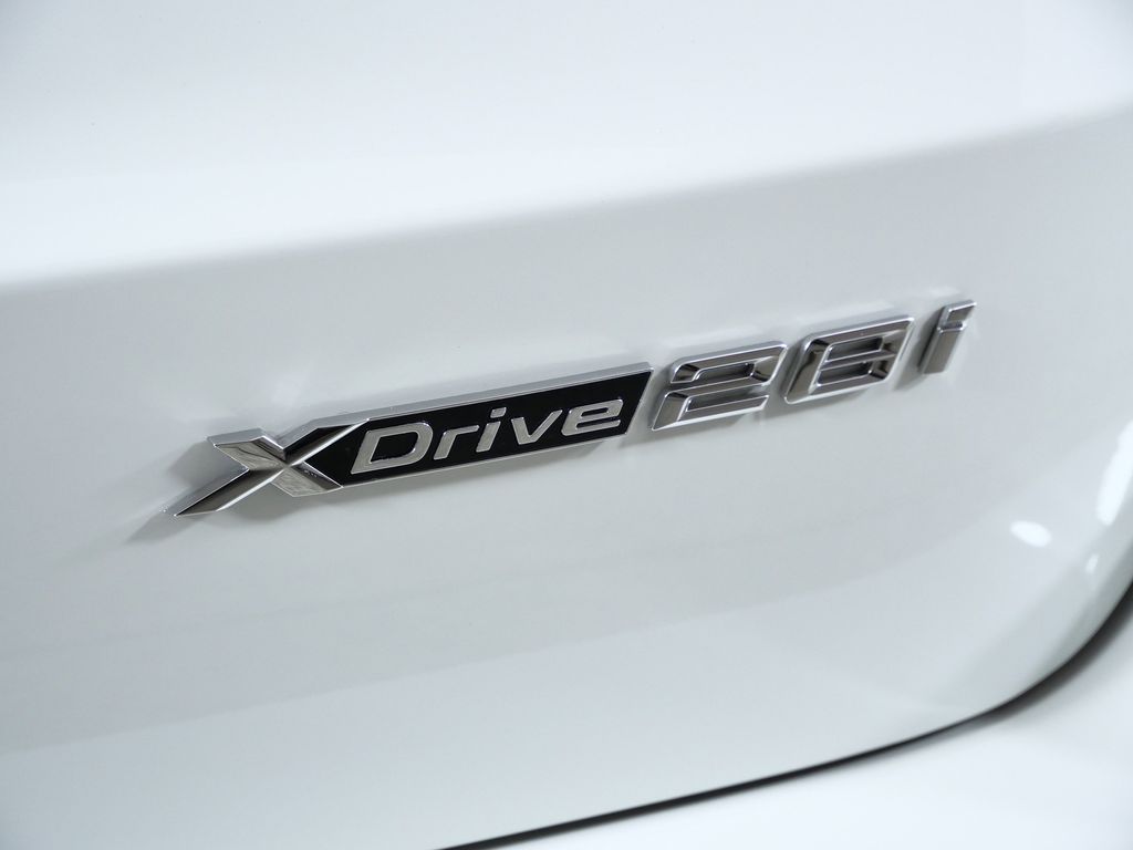 Thumbnail: 2025 BMW X1 - 15