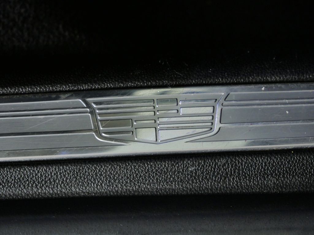 Thumbnail: 2018 Cadillac XT5 - 24