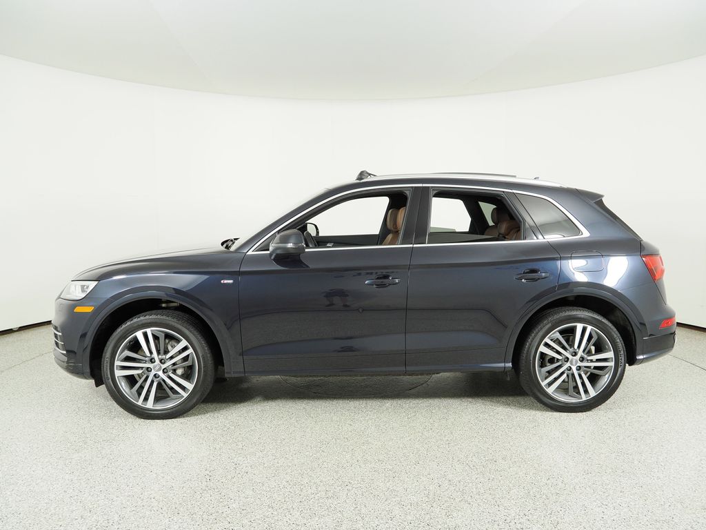 Thumbnail: 2020 Audi Q5 - 15