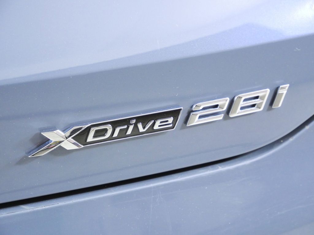 Thumbnail: 2021 BMW X2 - 13