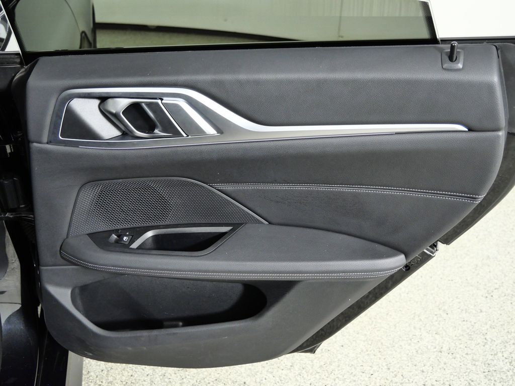 Thumbnail: 2023 BMW 4 Series - 25