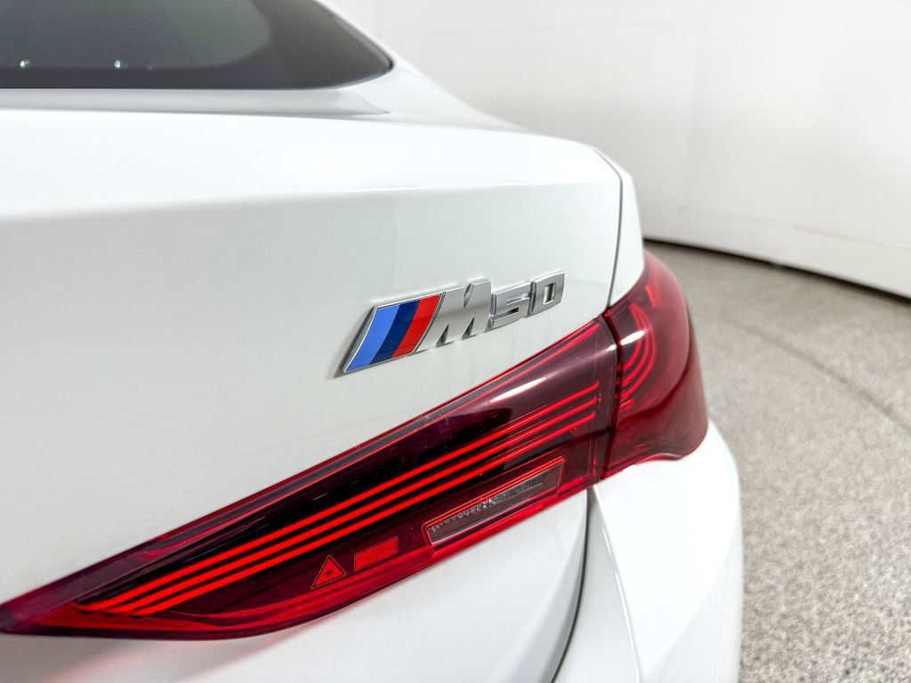 Thumbnail: 2025 BMW i4 - 18