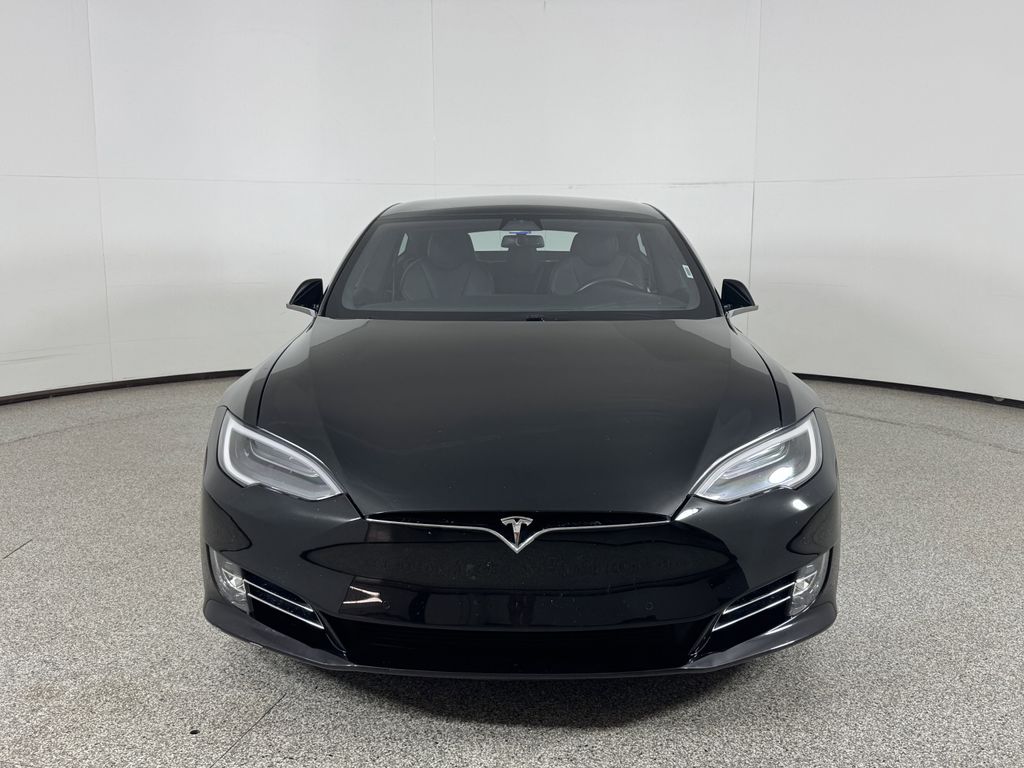 Thumbnail: 2020 Tesla Model S - 3