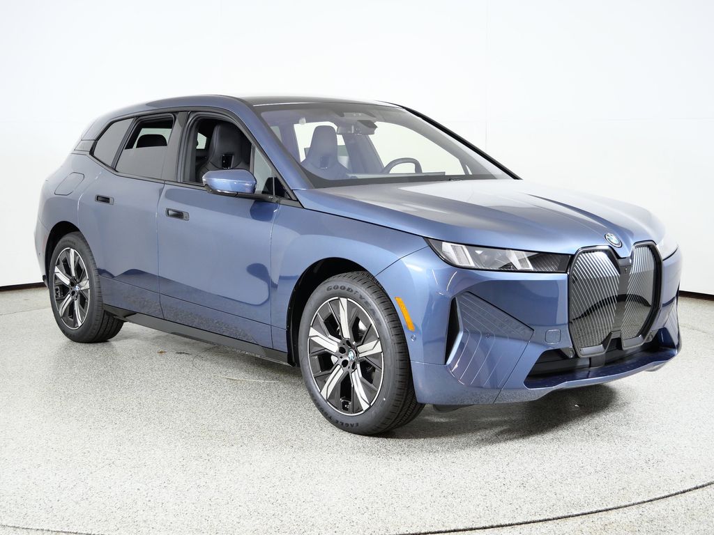 Thumbnail: 2026 BMW iX - 7