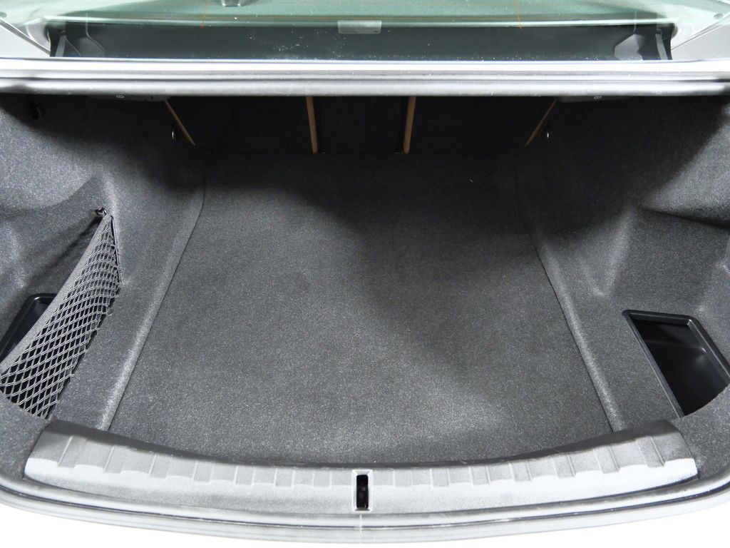 Thumbnail: 2023 BMW 3 Series - 32