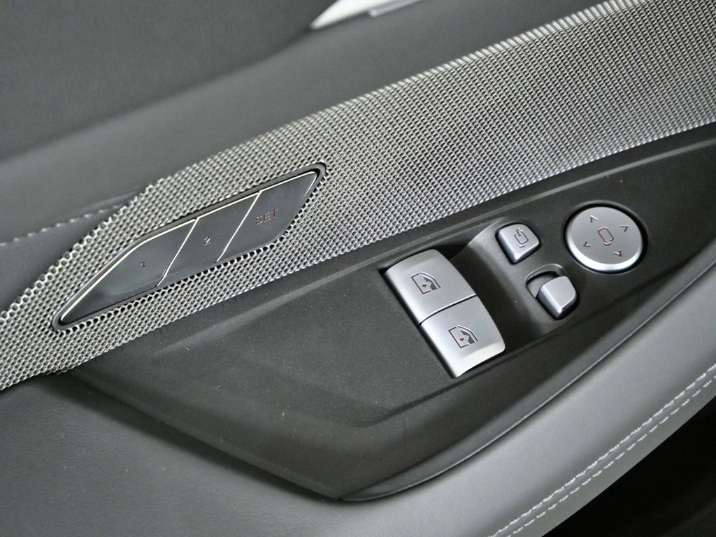 Thumbnail: 2026 BMW M4 - 31