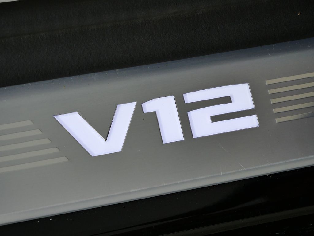 Thumbnail: 2022 BMW 7 Series - 28