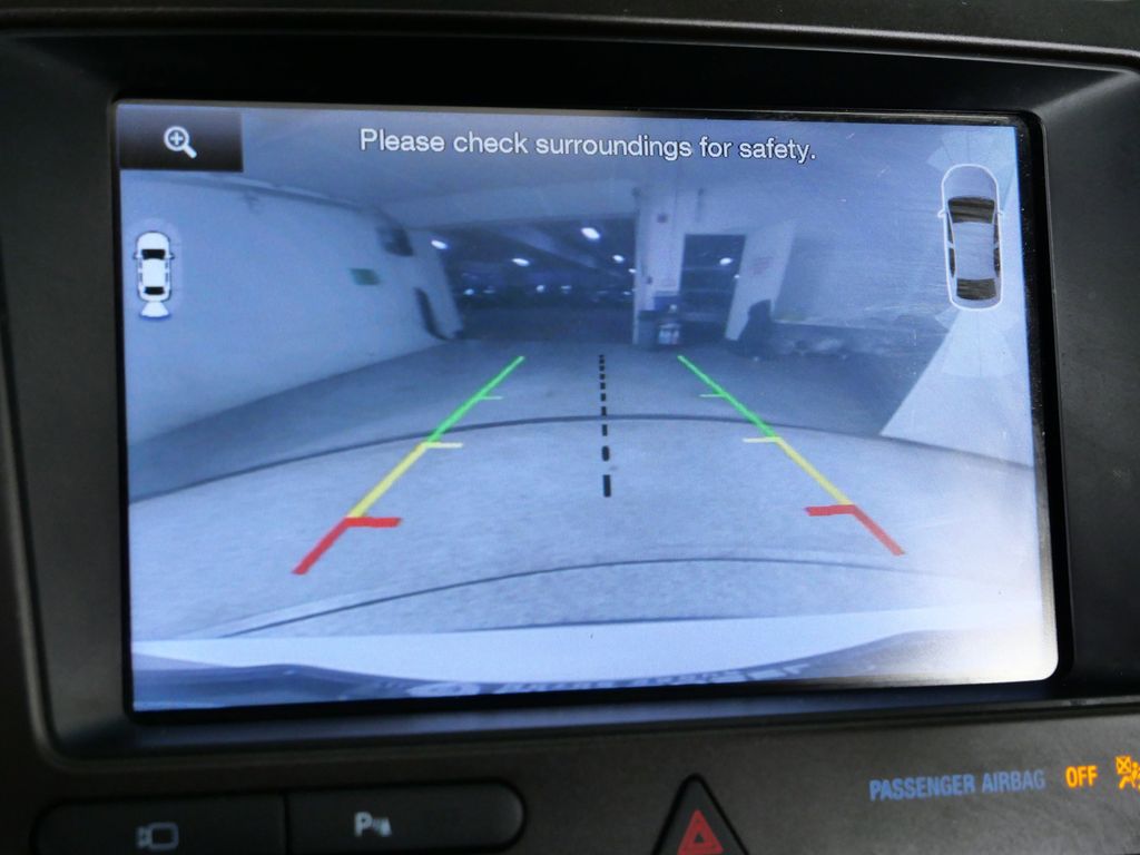 Thumbnail: 2016 Ford Explorer - 50