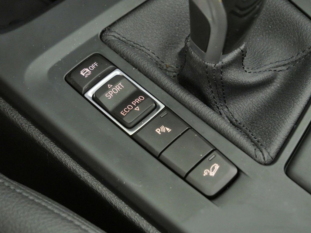 Thumbnail: 2021 BMW X1 - 45