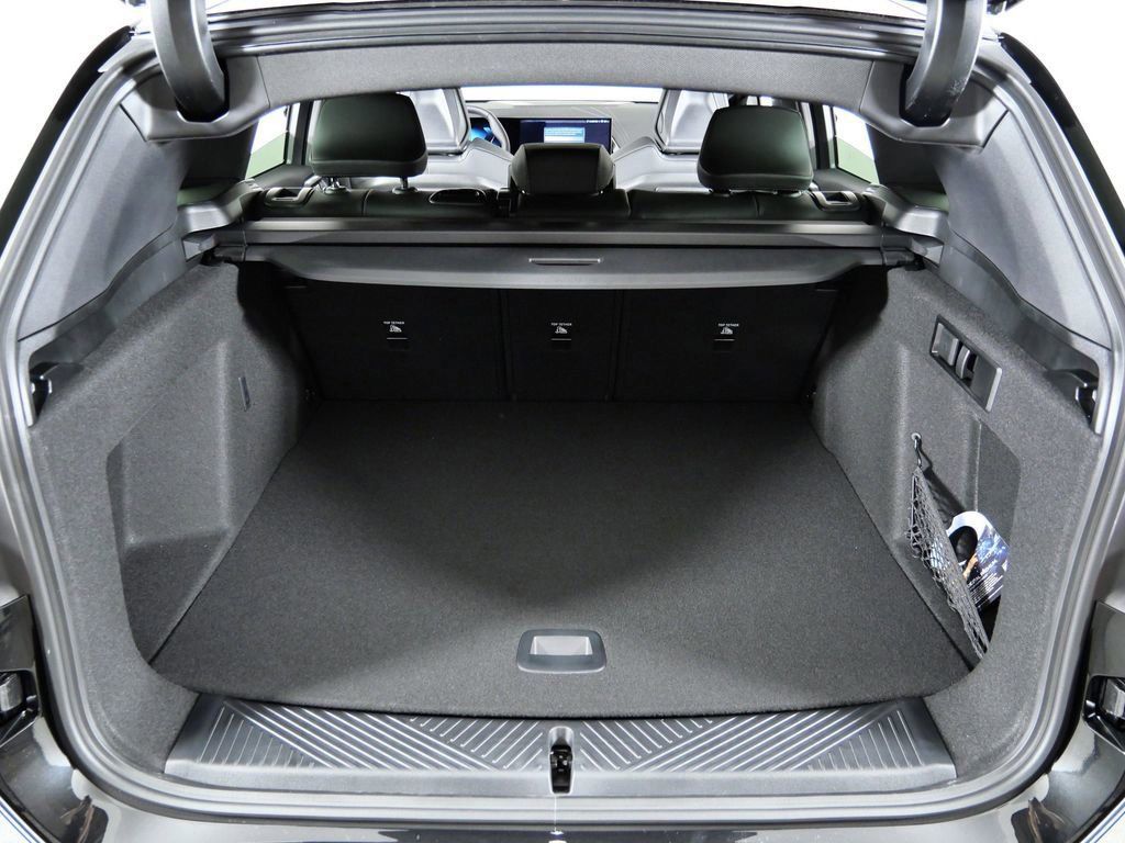 Thumbnail: 2026 BMW X3 - 30