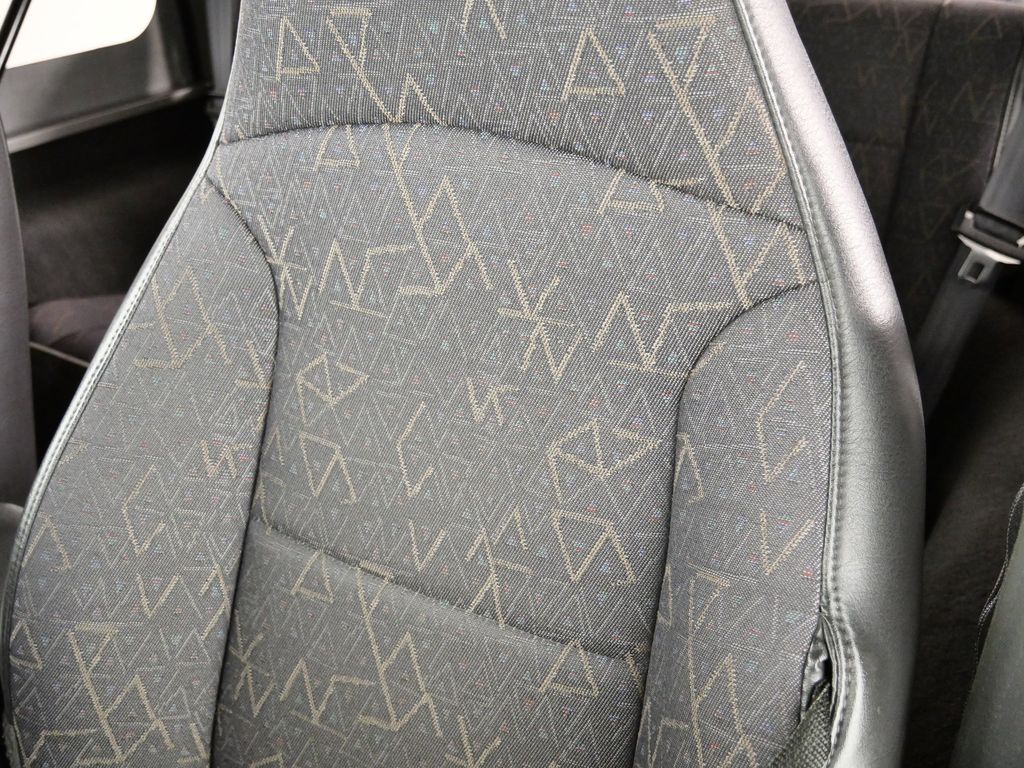 Thumbnail: 2001 Jeep Wrangler - 34