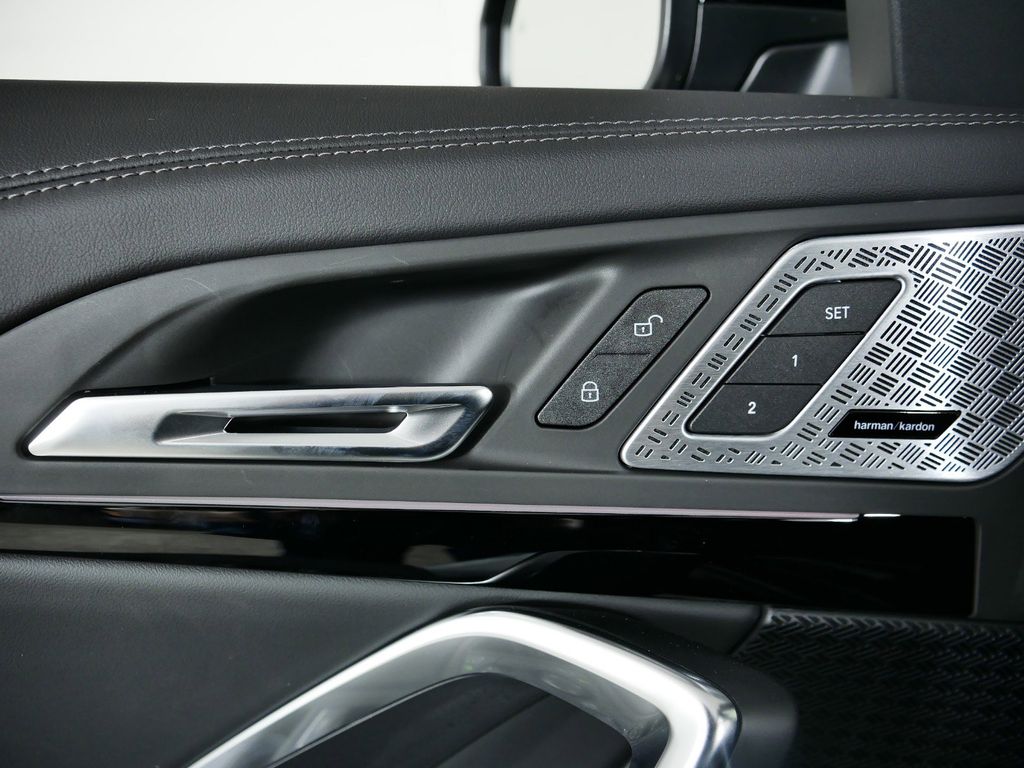 Thumbnail: 2025 BMW X1 - 32