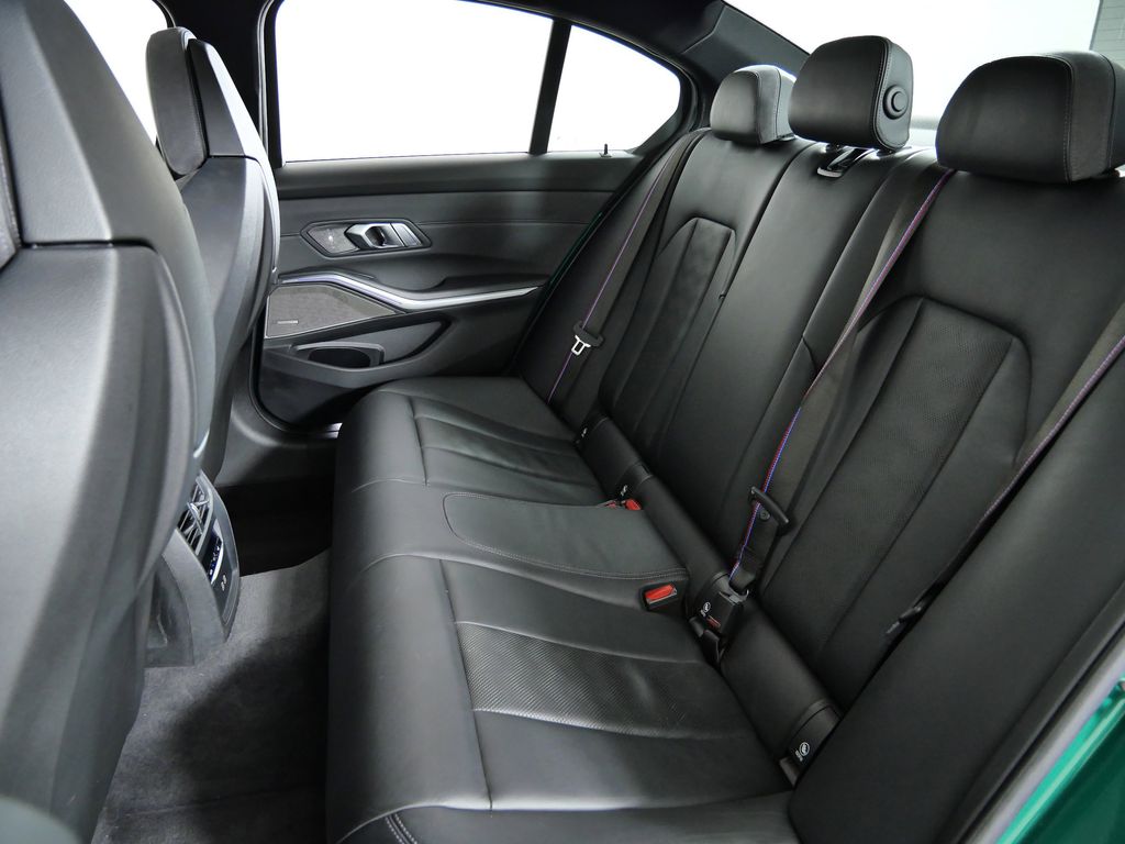 Thumbnail: 2022 BMW M3 - 31