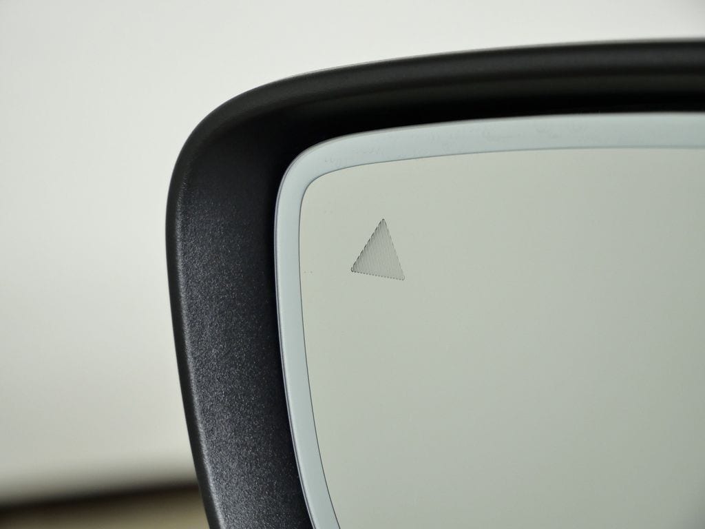 Thumbnail: 2025 BMW 3 Series - 40