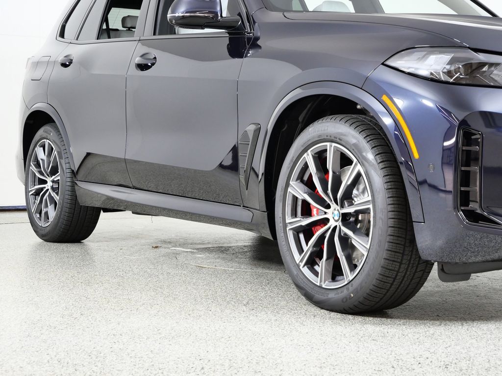 Thumbnail: 2026 BMW X5 - 6