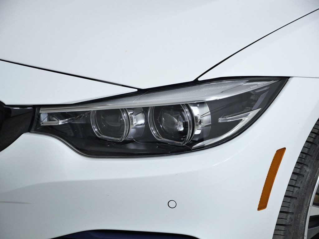 Thumbnail: 2020 BMW 4 Series - 4