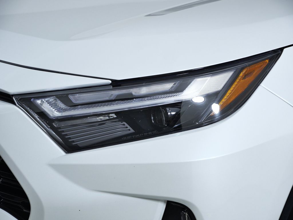 Thumbnail: 2024 Toyota RAV4 - 4