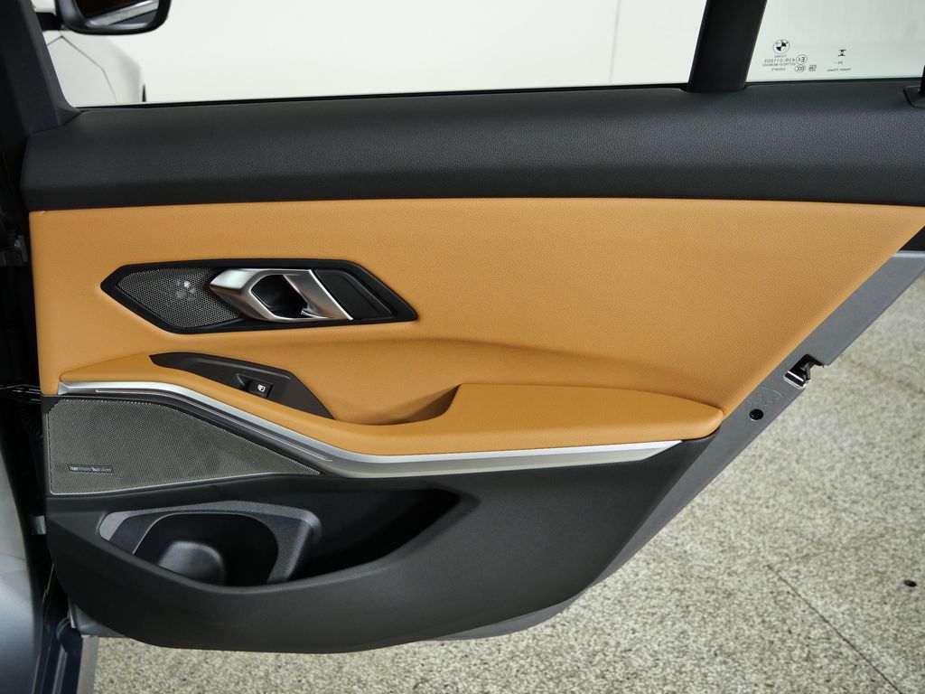 Thumbnail: 2026 BMW 3 Series - 24