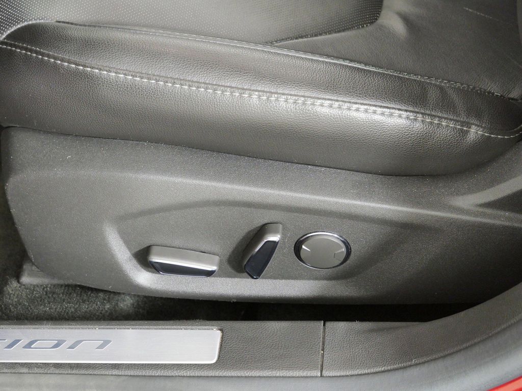 Thumbnail: 2013 Ford Fusion - 37